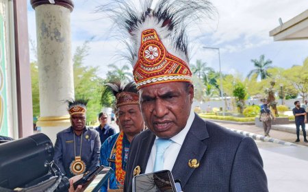Wagub Lakotani: Pendidikan Jadi Jembatan Masa Depan, Otsus Pastikan Akses dan Kualitas
