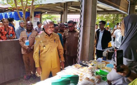 Gubernur Dominggus Mandacan Buka Pameran Harmoni Pesparawi Nasional XIV di Unipa