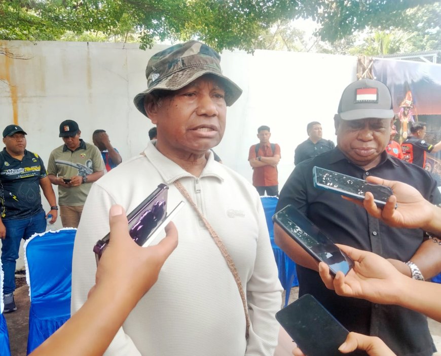 Gubernur Papua Barat Pertegas ASN Gunakan Noken Setiap Hari Kamis