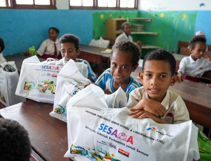 Pertamina Hadirkan Program SESAMA, Dukung Pendidikan Anak di Pelosok Jayapura
