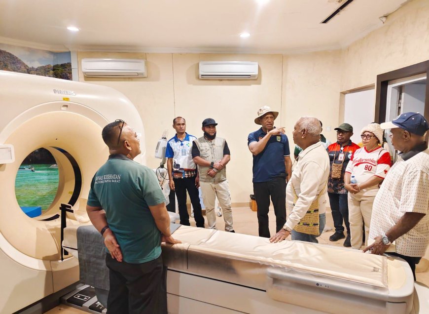 Gubernur Dominggus Tinjau RSUP Papua Barat, Percepat Perbaikan Alat Radiologi dan Pantau Pembangunan Gedung KJSU