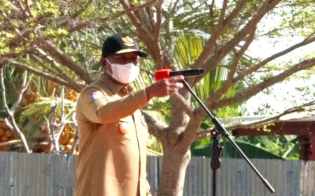 Dominggus Tegaskan Tak Intervensi Pemilihan Ketua KONI Papua Barat