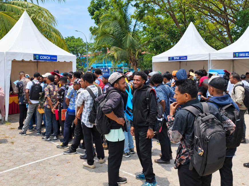 Job Fair Diserbu 4.000 Pencari Kerja, Disnakertrans Papua Barat Siapkan Program Lanjutan