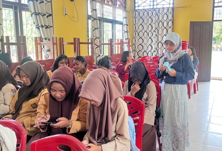 Siswa SMK Negeri 4 Manokwari Dilatih Digital Marketing, Siap Bantu Promosi Produk Kader Posyandu Prafi