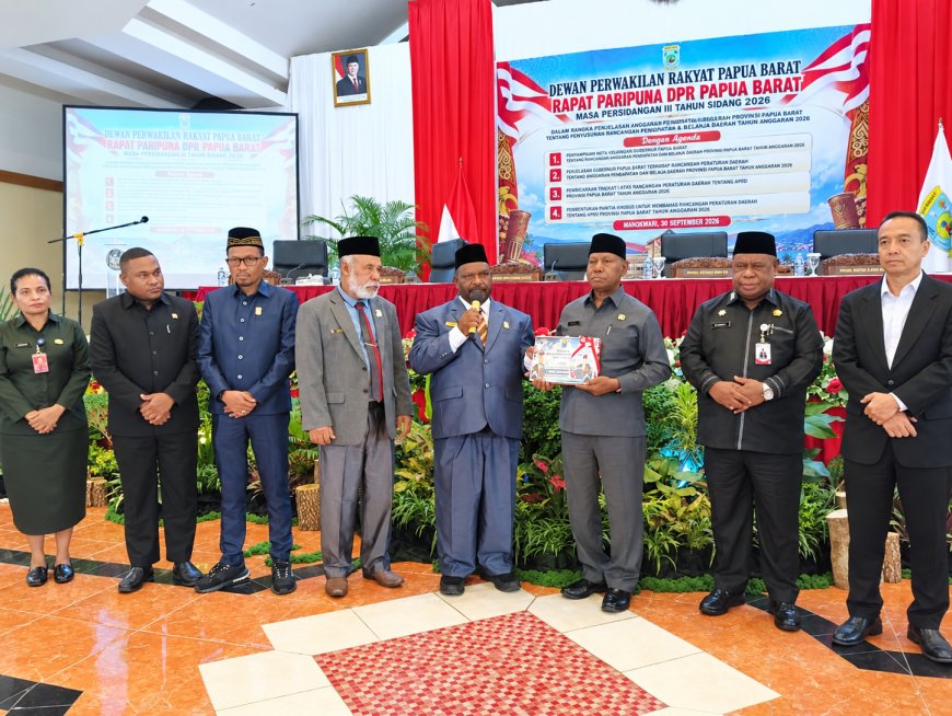 RAPBD Perubahan 2026 Masuk Pembahasan, Gubernur Dominggus Paparkan Kondisi Fiskal Papua Barat