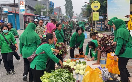 Belanja di Lapak Mama-Mama Papua, Kodim 1801/Manokwari Dorong Ekonomi Rakyat