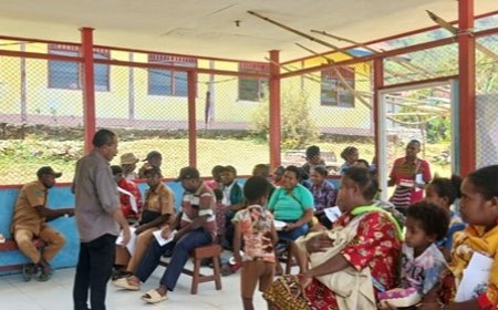 Dinas Koperasi dan UKM Papua Barat Dorong Kelompok Pengrajin Noken di Pegunungan Arfak Bentuk Koperasi