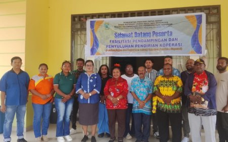 24 Pelaku UMKM Bintuni Ikuti Pendampingan Pendirian Koperasi