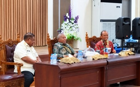 Gubernur Papua Barat Perketat Pembagian Proyek bagi Pengusaha OAP