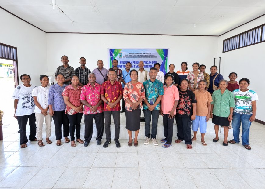 Dinas Koperasi dan UKM Papua Barat Dampingi 24 Pelaku UMKM Wondiboi Siapkan Pendirian Koperasi