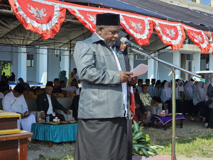 Hari Santri 2026, Barnabas Dowansiba Dorong Santri Papua Barat Kuasai Teknologi dan Jaga Kerukunan