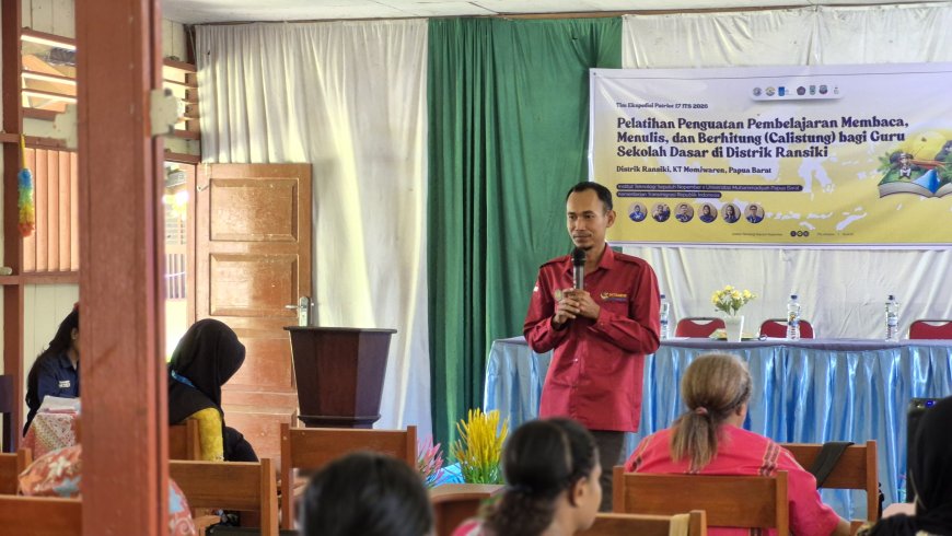 TEP 17 ITS Perkuat Calistung di Ransiki, Salurkan 1.000 Modul ke Sembilan SD